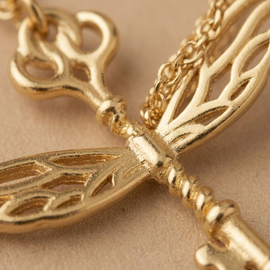Collar Llave Alada