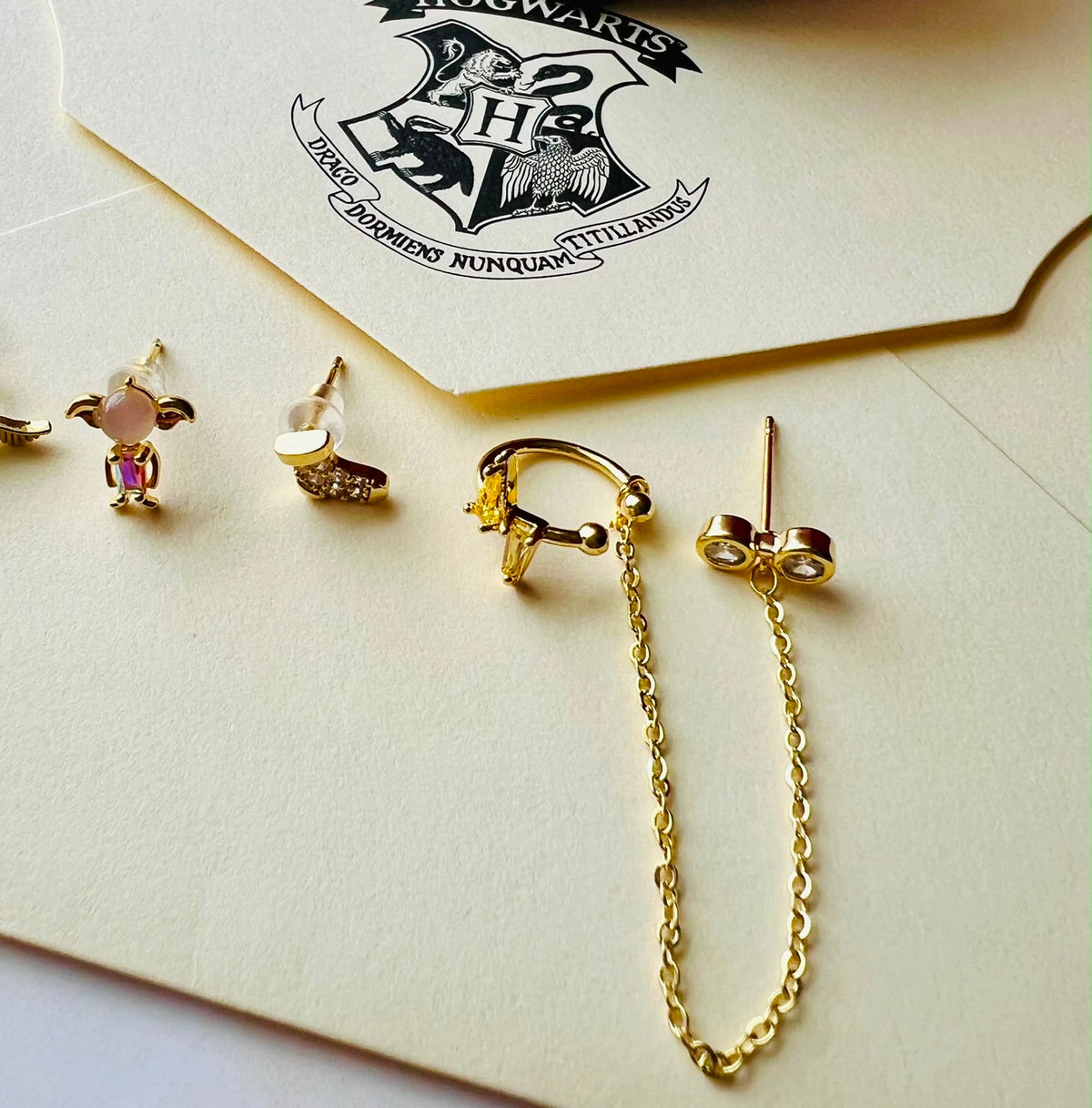 Set de Aretes Encanto de Dobby