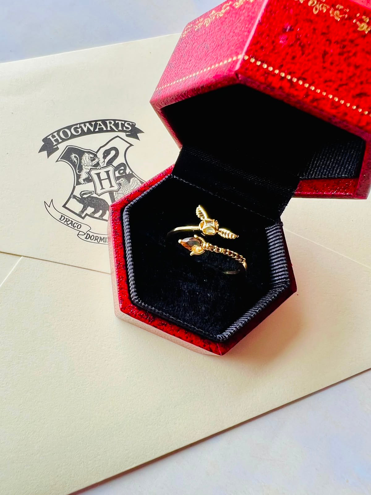 Anillo Snitch Dorada